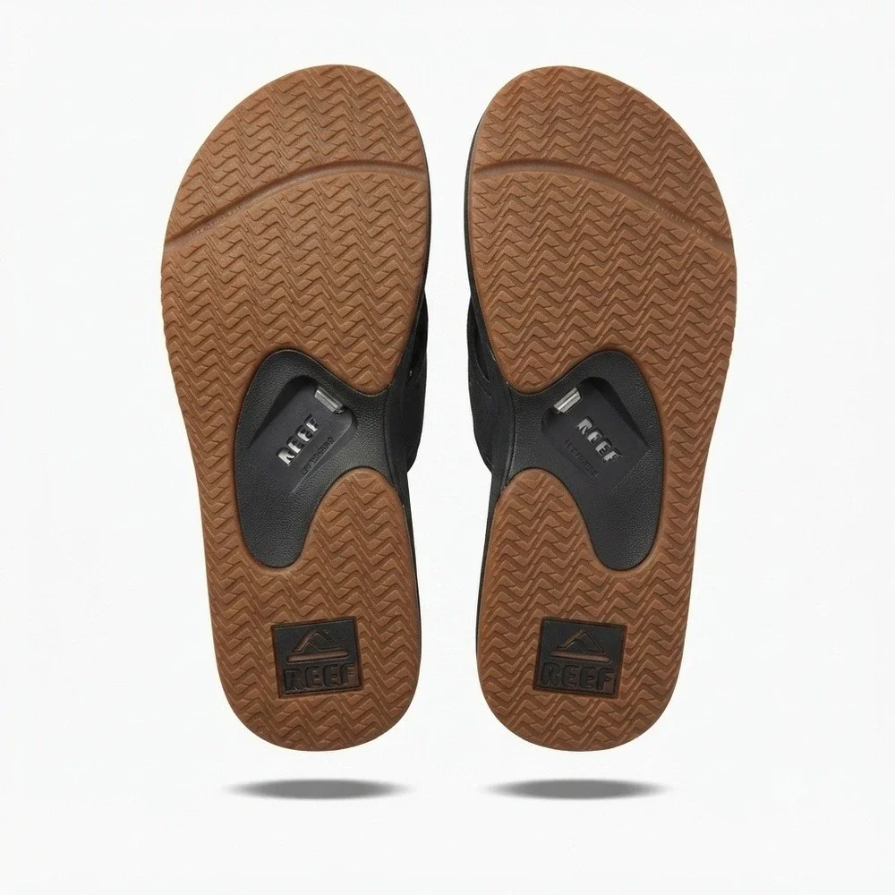 Reef Fanning Flip Flops Mens 9 Black Silver Bottle Opener RF002026BLS **NEW**